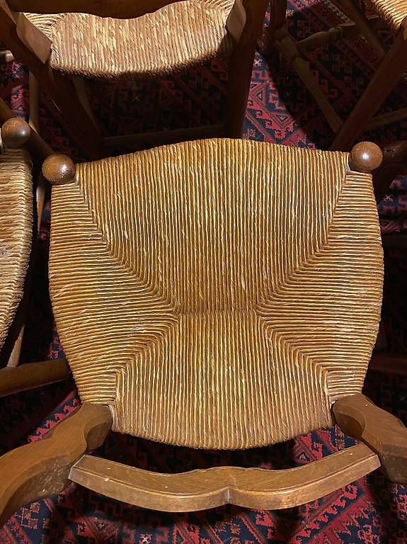 Sedie: Chaises provençales – Usato da Lausanne venduto da Locaz 1