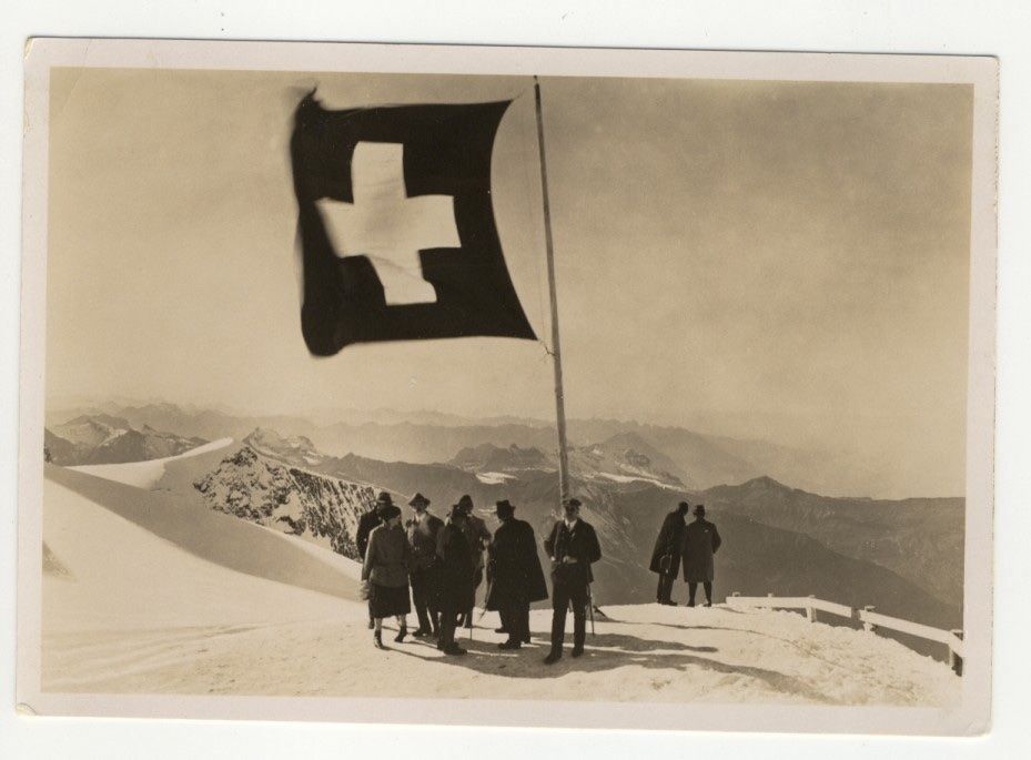 Cartoline postali: Jungfraujoch belebt – Usato da Kirchberg BE venduto da Mgh 1