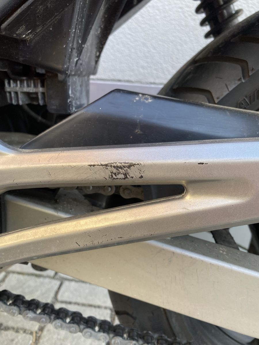Kawasaki Strada: Kawasaki ER5 25kW – Usato da Horw venduto da Cr3xi 1
