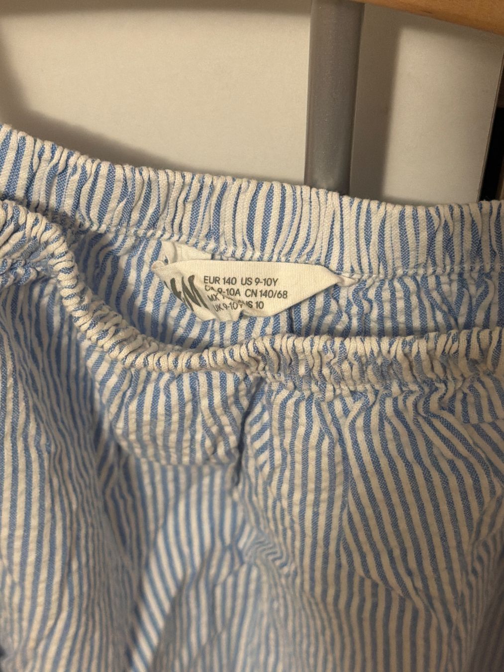 H&M Lotti di vestiti: Kinder Kleider Set – Usato da Dällikon venduto da YOTECH 1