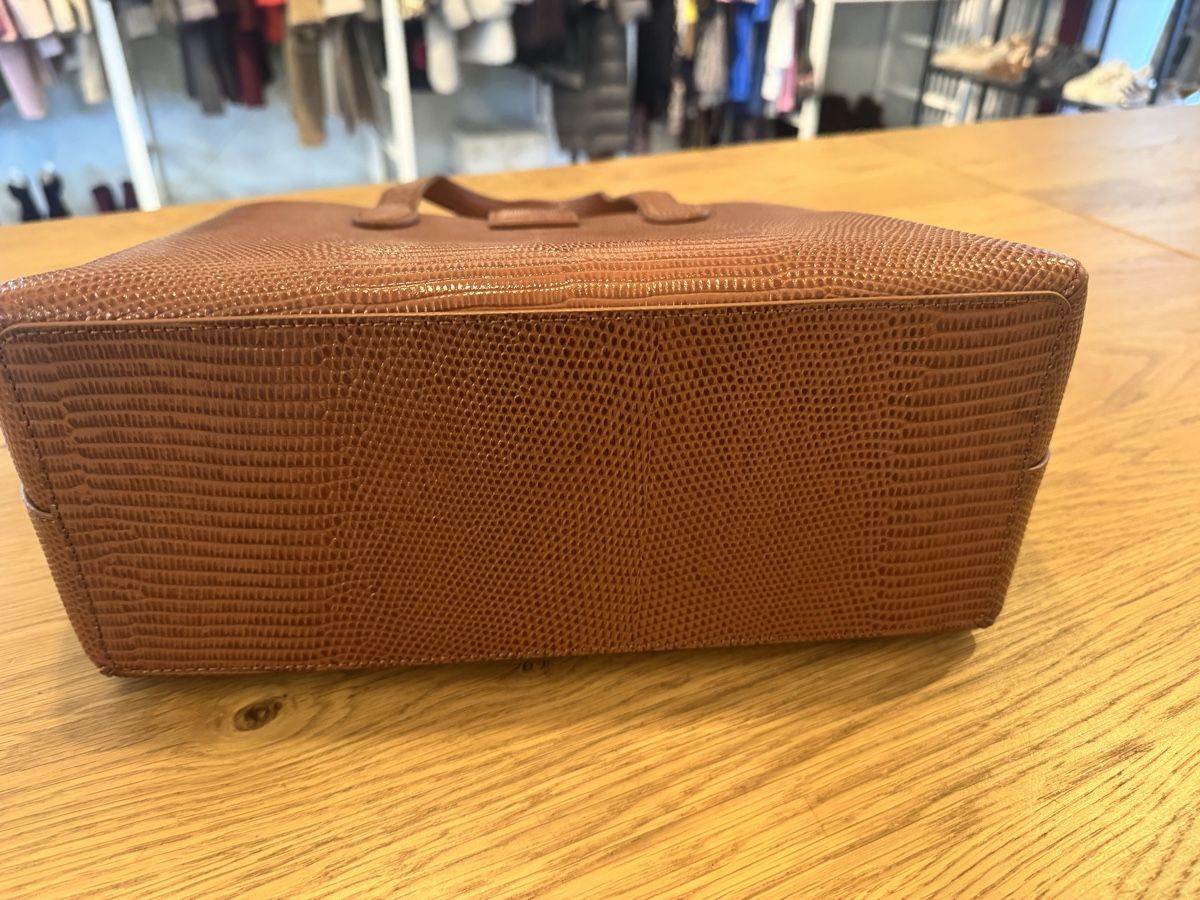 Aigner Taschen für Damen: Aigner Tasche – Gebraucht aus Knonau von geb_zc7b 3