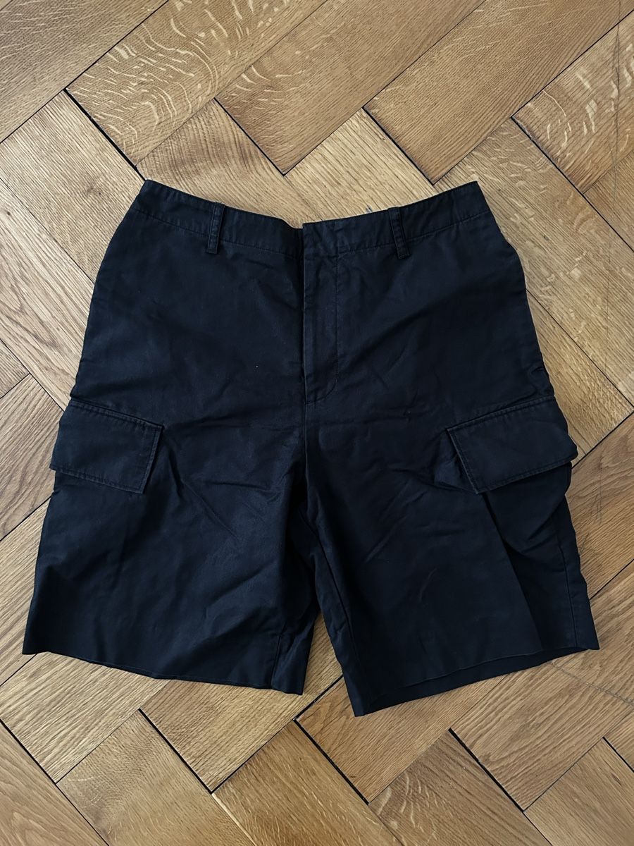 Cos Pantaloni: cos cargo shorts – Usato da Zürich venduto da ema_li