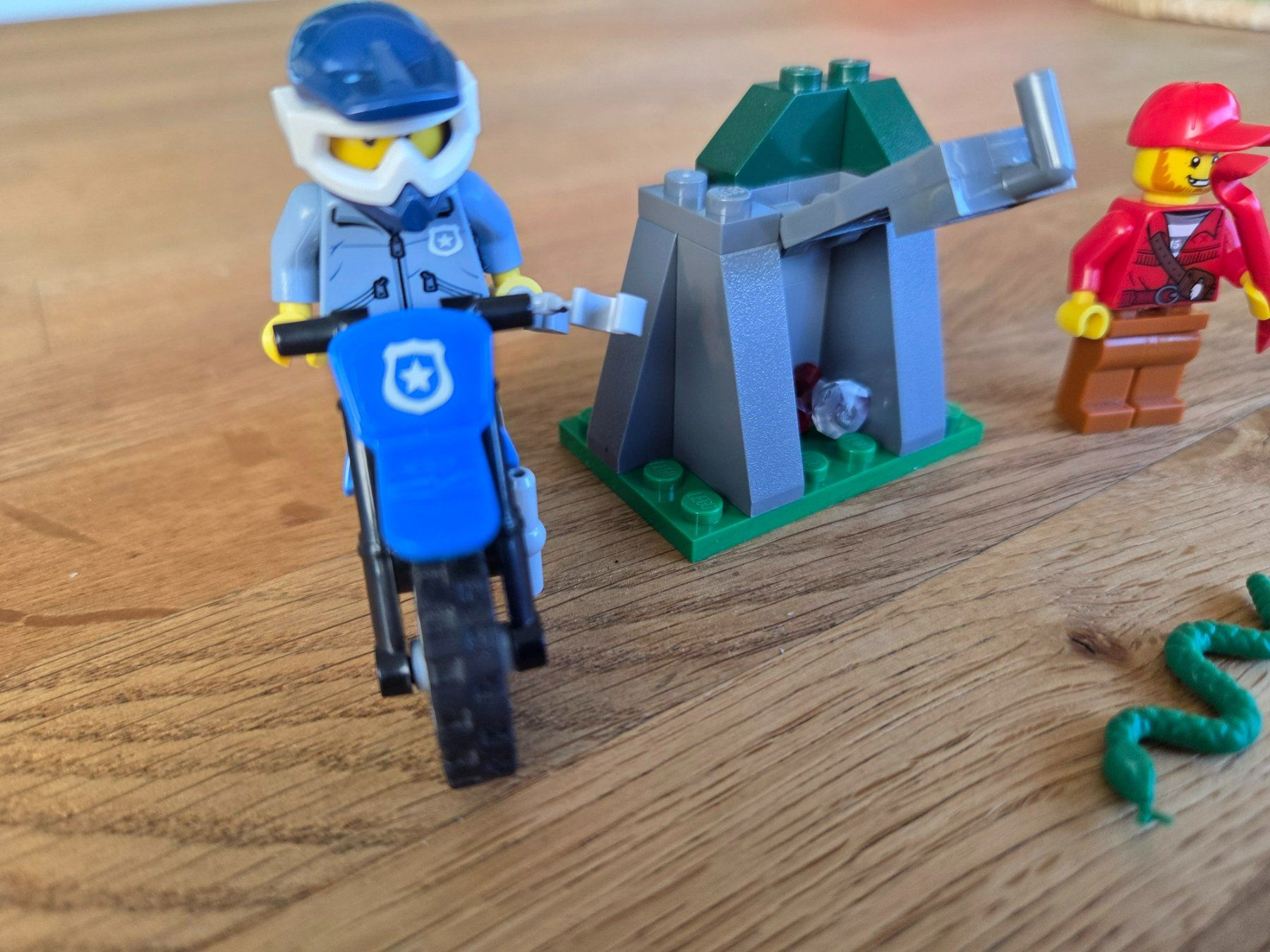 Lego Kit di costruzioni: Lego 60170  Off-Road Chase – Usato da Thun venduto da Reda68 2