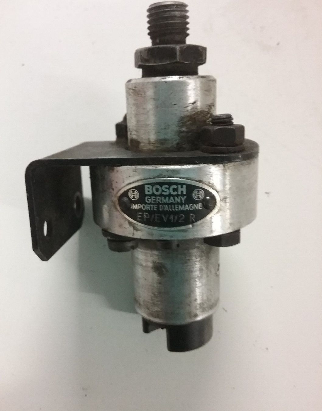 Bosch Accessori per altri veicoli: Bosch Kaltstartventil – Usato da Minusio venduto da epp_cty9