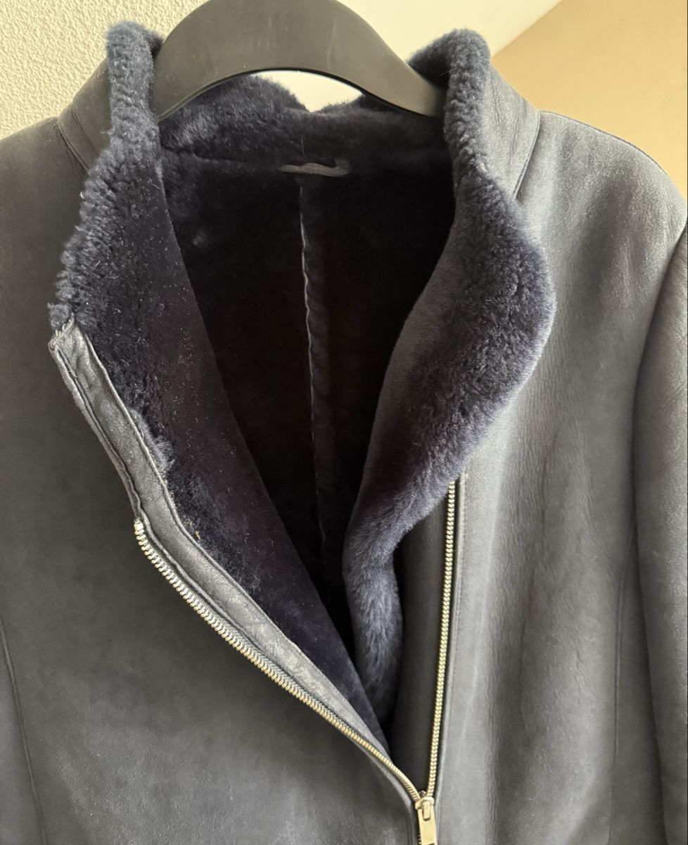Cappotti: STEVEN-K Damen Lammfell-Mantel Gr. 42 – Usato da Islikon venduto da Julies_wardrobe 1