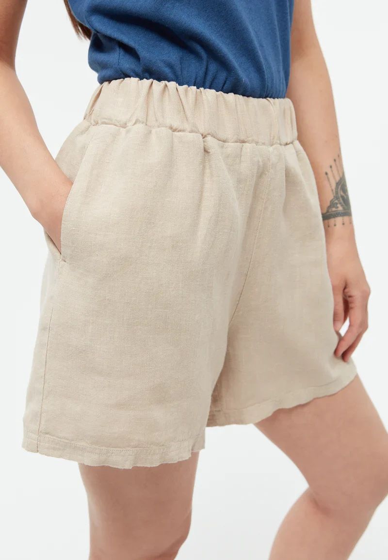 Pantalons: Givn Berlin Leinen Shorts, Beige – D'occasion à Luzern par Soeuv 3
