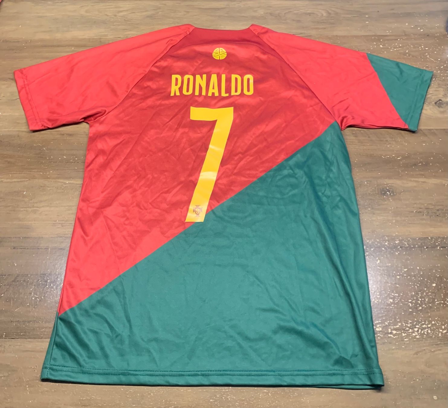 Leibchen & Hosen: Fussball Trikot, Gr. M, Ronaldo – Defekt aus Buus von 2013dp 1