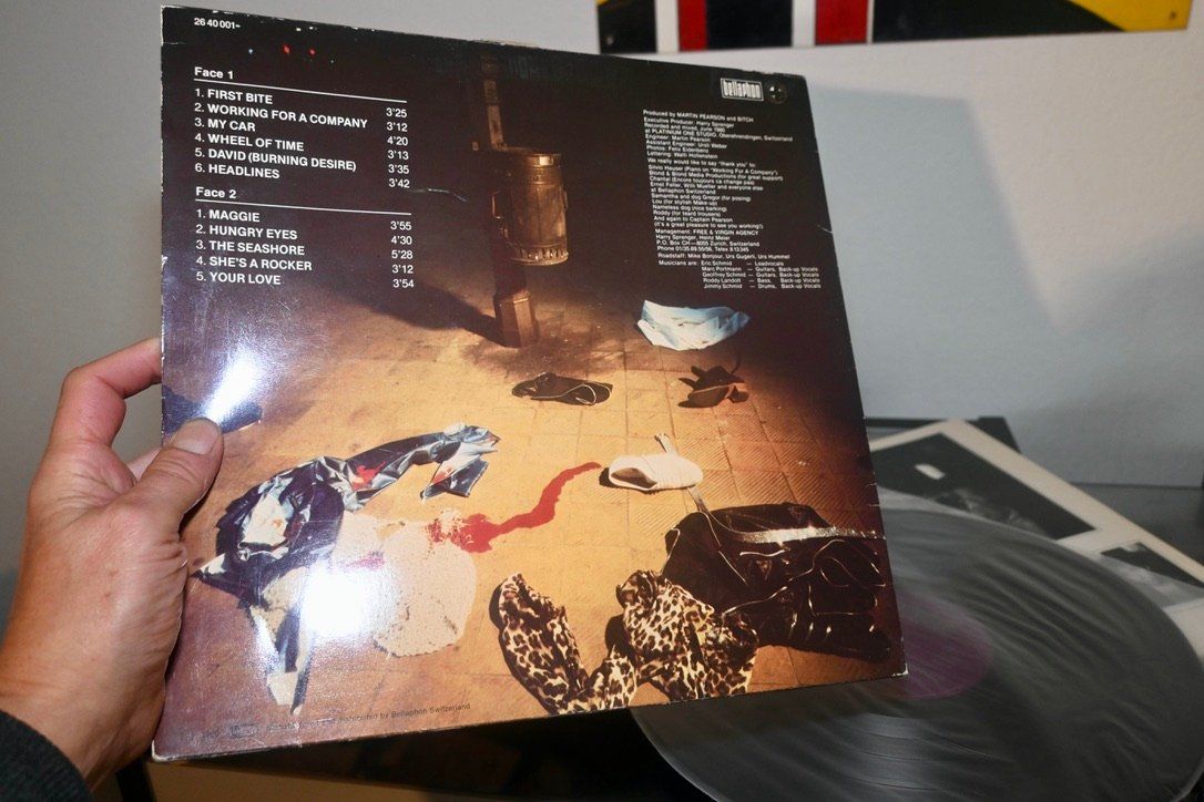 Dischi in vinile: CH HARD ROCK B**ch – First Bite  M/OIS VG(+)/VG+ – Usato da Pfaffhausen venduto da mono_rec 1