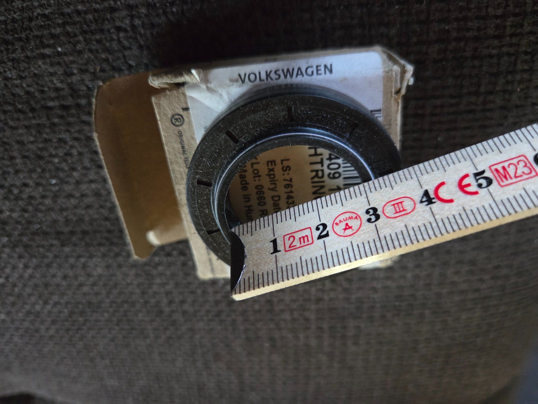 Volkswagen Alle Autoersatzteile: Simmering VW – Neu und originalverpackt aus frümsen von Sailem 4