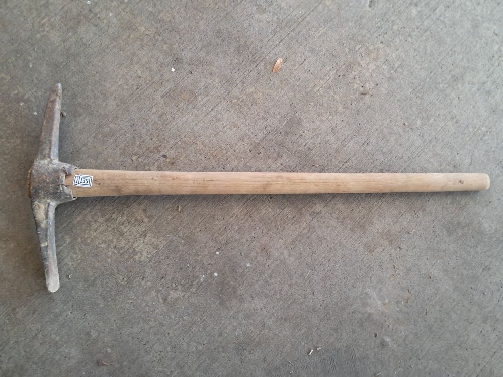 Pickel, Kreuzpickel, Spitzhacke, Gartenwerkzeug, Pickaxe (Gebraucht) in ...