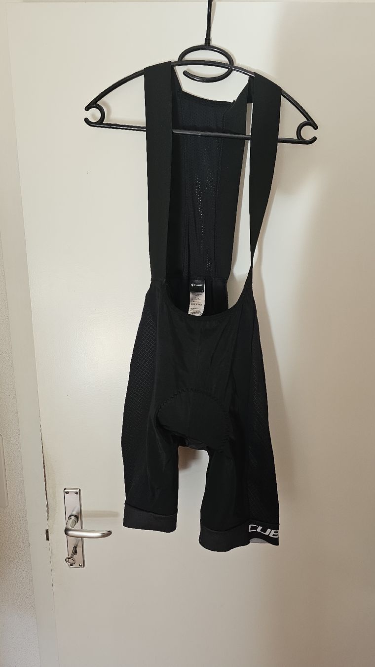 Cube Pantaloni: Cube Velohose/Radhose/Bib-shorts – Usato da steffisburg venduto da mcdidi01