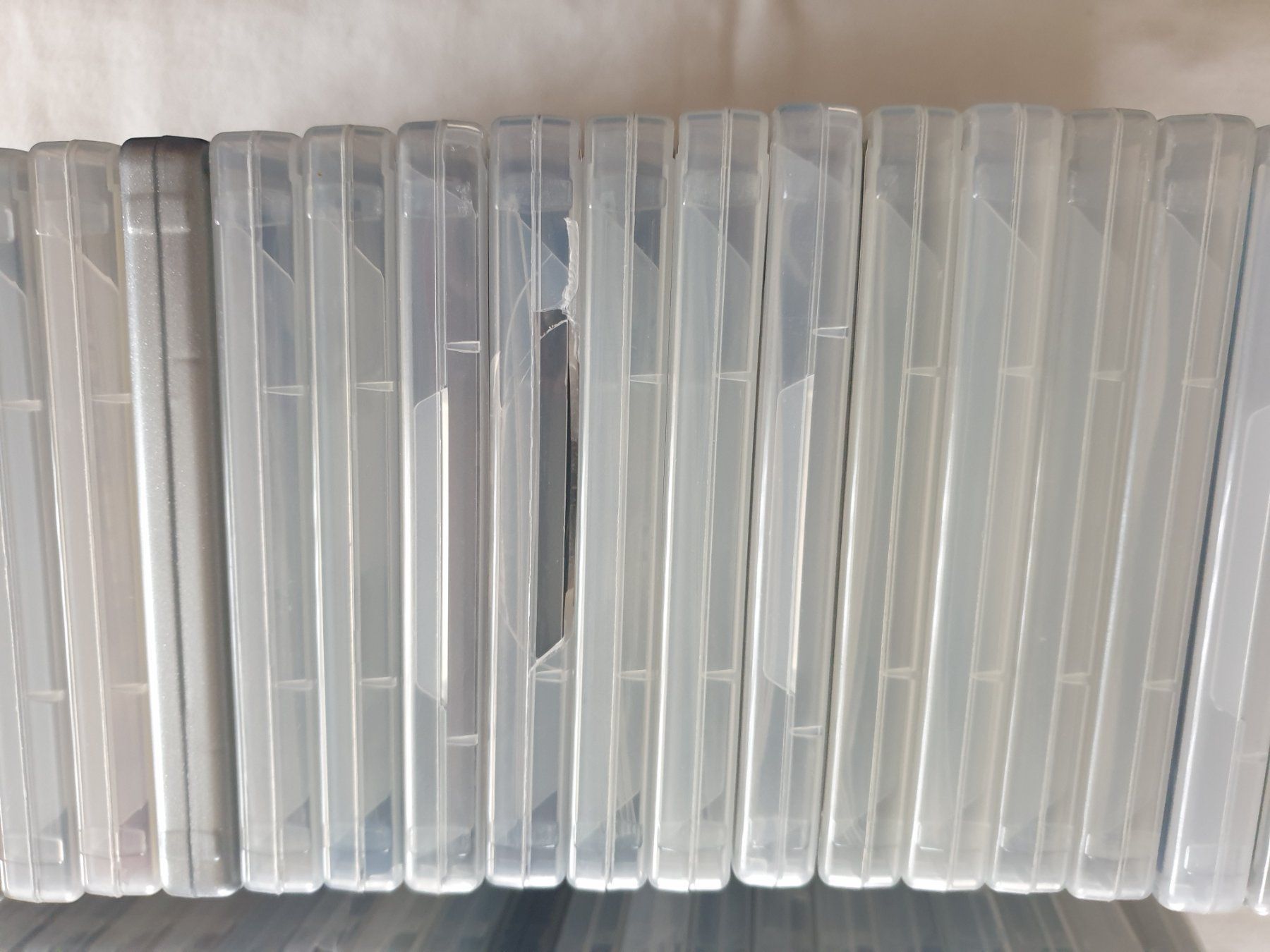 Sony Console: PS3 Slim inkl. 42 Games + Kamera + Move Controller – Usato da Rebstein venduto da Ajs_Toy_Palast_1 6