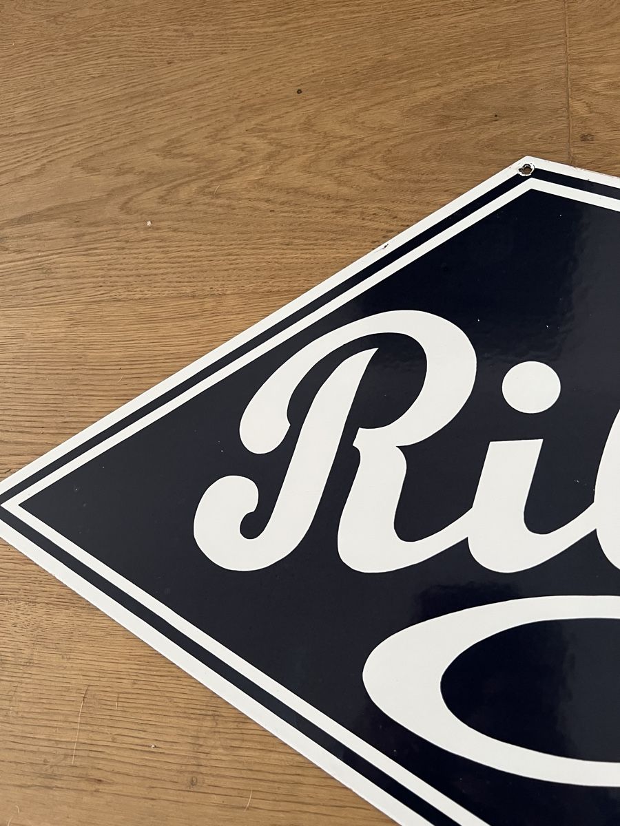 Ecriteaux: Riley Schild – D'occasion à Altdorf UR par Seller660 1