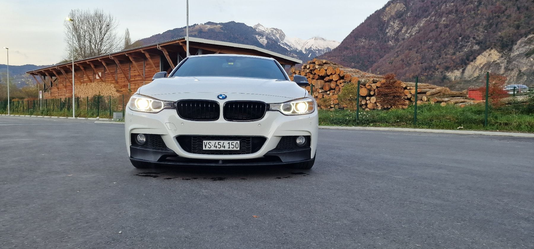 BMW Automobili: BMW 335i Xdrive, 2014, M Performance – Usato da Massongex venduto da Mirela0904 2