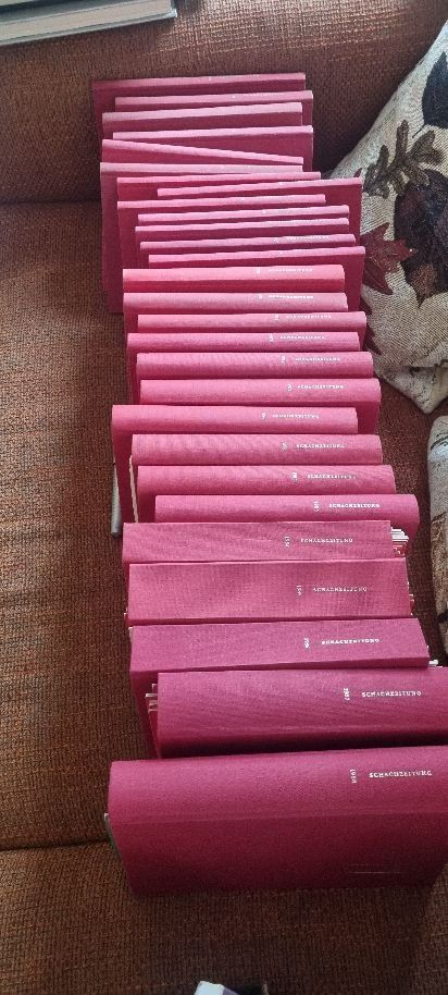 Zeitschriften & Magazine: Schweizerische Schachzeitung von 1961bis 1988 – Gebraucht aus Muttenz von Langerochade