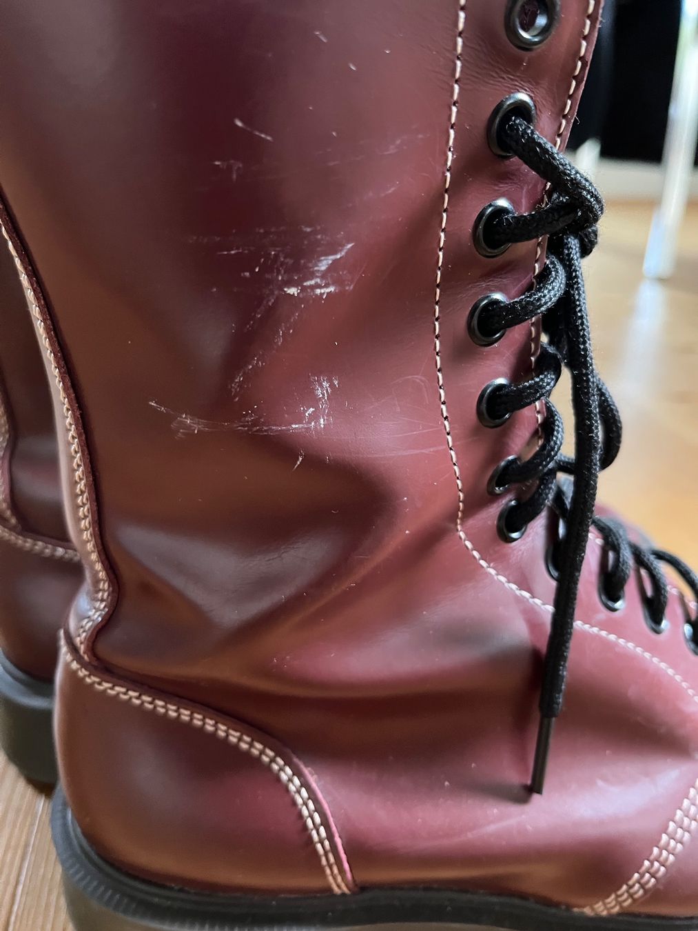 Dr. Martens Scarpe da uomo: SOLOVAIR Boot Bordeauxrot Gr 38.5 – Usato da Zürich venduto da Joining_pisces 6