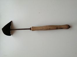 Antike Gartenhacke mit Holzgriff - Vintage Gartengerät