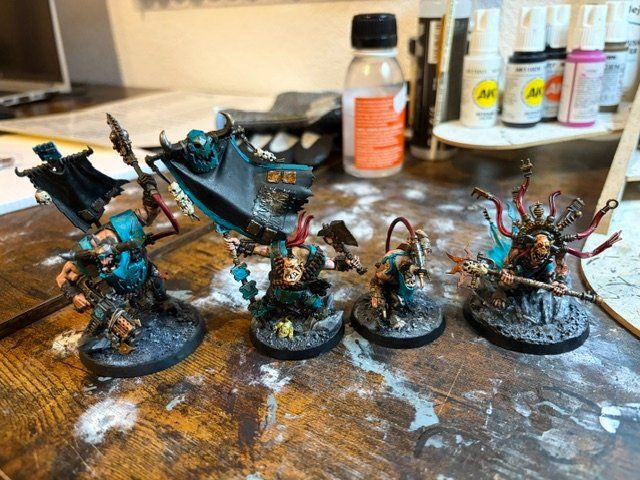 Kits de montage: Warhammer Orks ca. 800 Punkte – D'occasion à Wittnau par F1asko