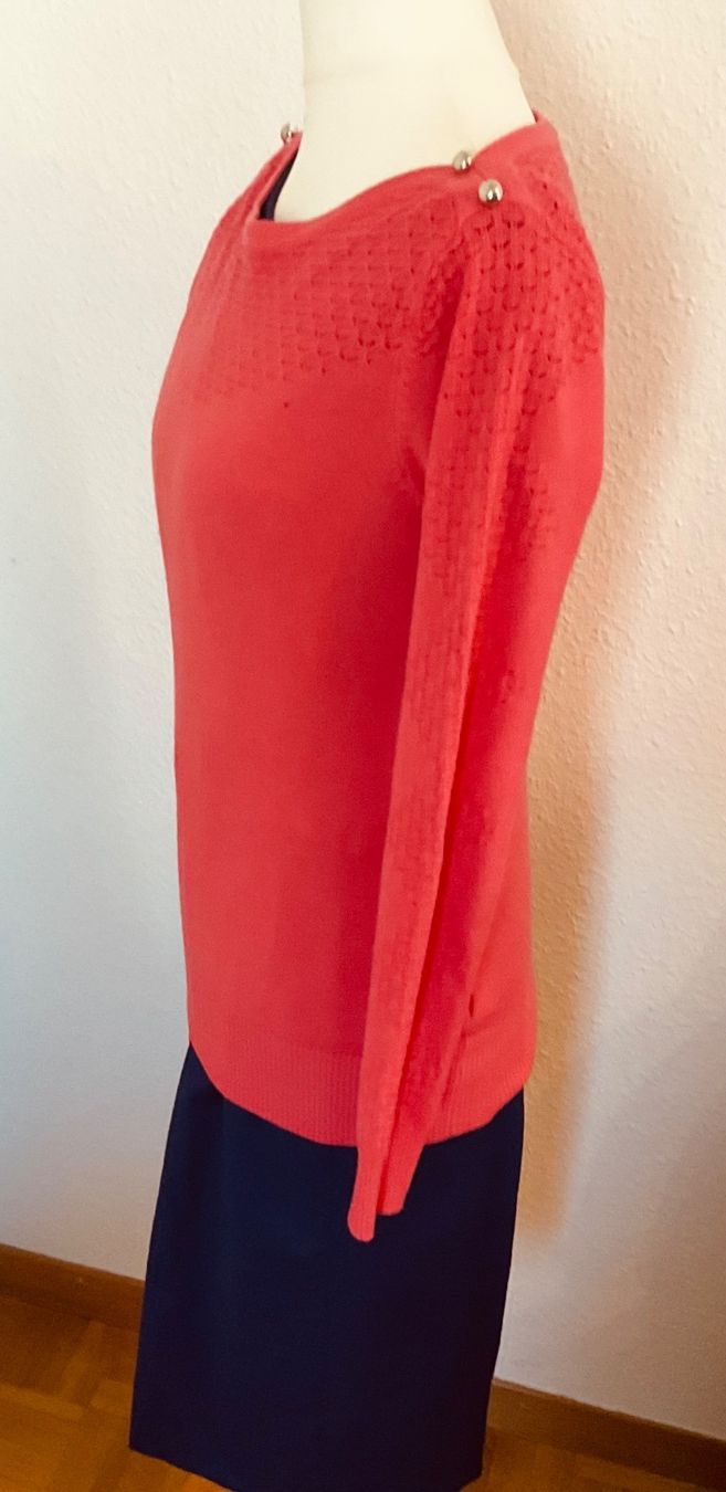 Pullover & Sweatshirts: Cadeau superbe pull X MAX en cachemire couleur corail, t. L – Gebraucht aus Genève von Mazelyne 1
