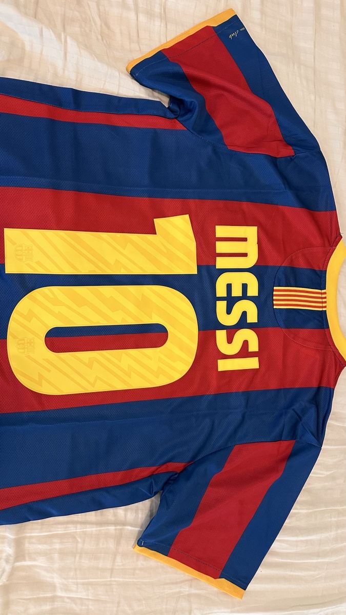 Leibchen & Hosen: Messi 10 - Barcelona 2010/2011 Jersey  – Neu (gemäss Beschreibung) aus Oberrieden von jon_5cl2 2
