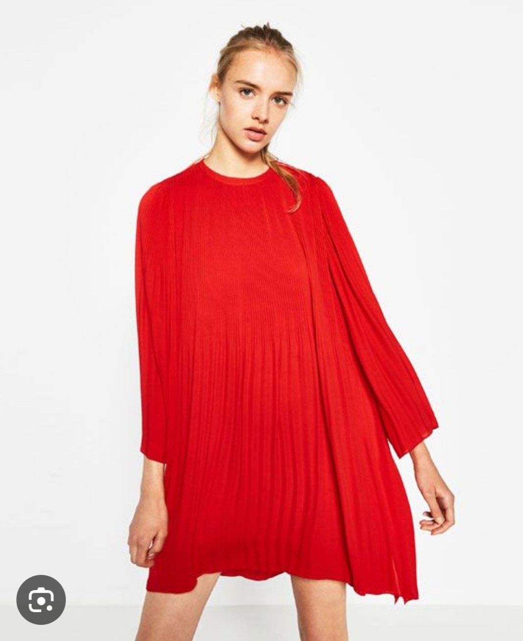 Zara Vestiti: Zara - Rotes Plissee Kleid – Usato da Zürich venduto da Nala2811 1