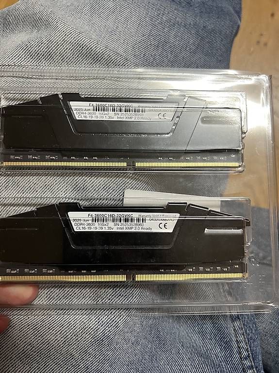 Memoria / RAM: 32GB ddr4 Ram / 3600MHz neu – Usato da St. Gallen venduto da huy_c25h 1