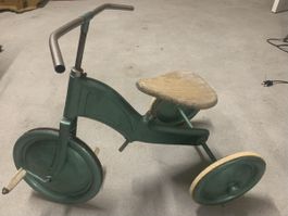 Oldtimer-Dreirad aus den 50ern 
