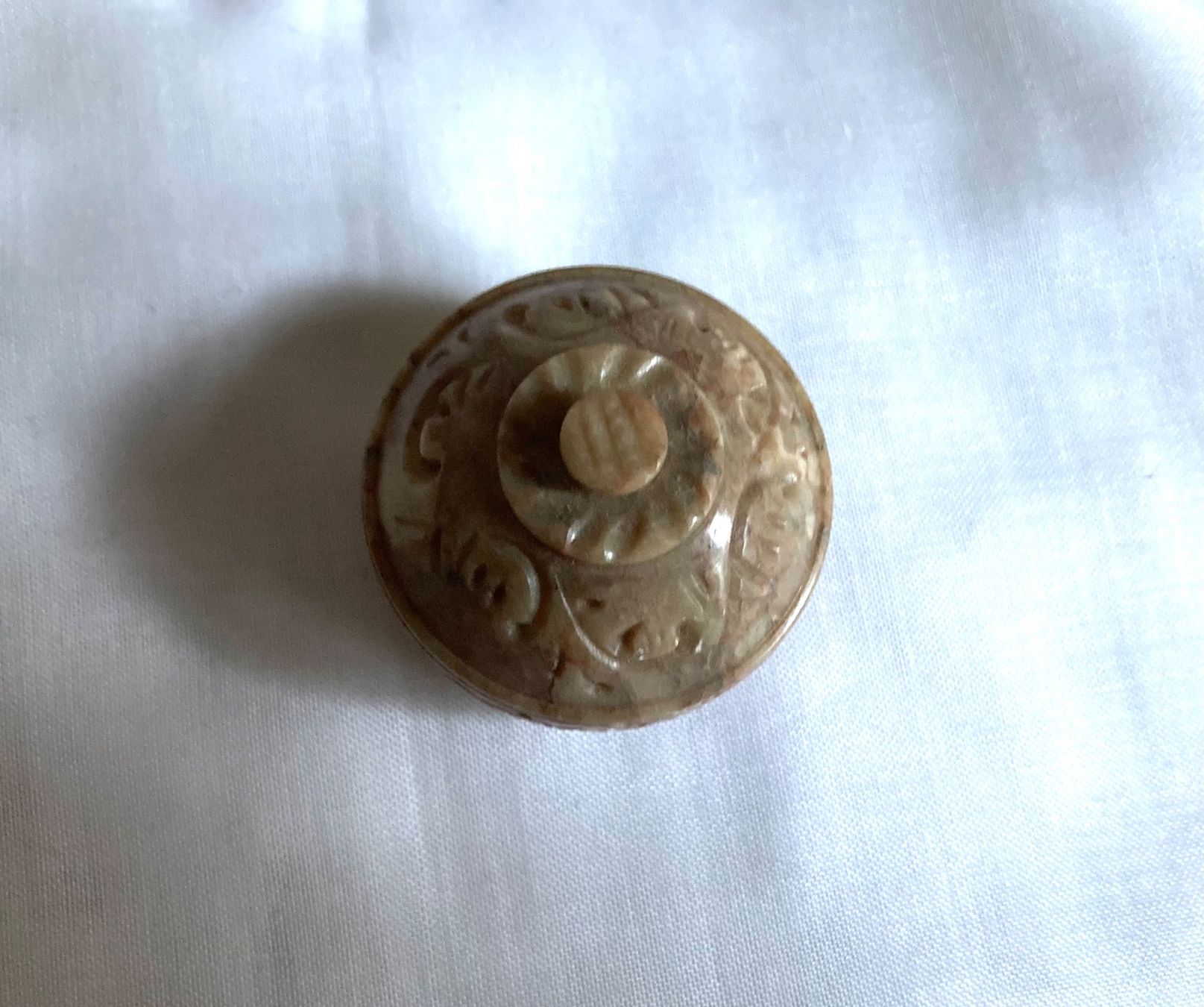 Tutte le decorazioni: Schmuckdose aus Stein – Nuovo (secondo la descrizione) da Zürich venduto da Gustavo_Bianco