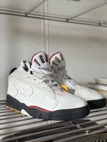 VINTAGE NIKE AIR FORCE BASKETBALL SNEAKERS 1990s
