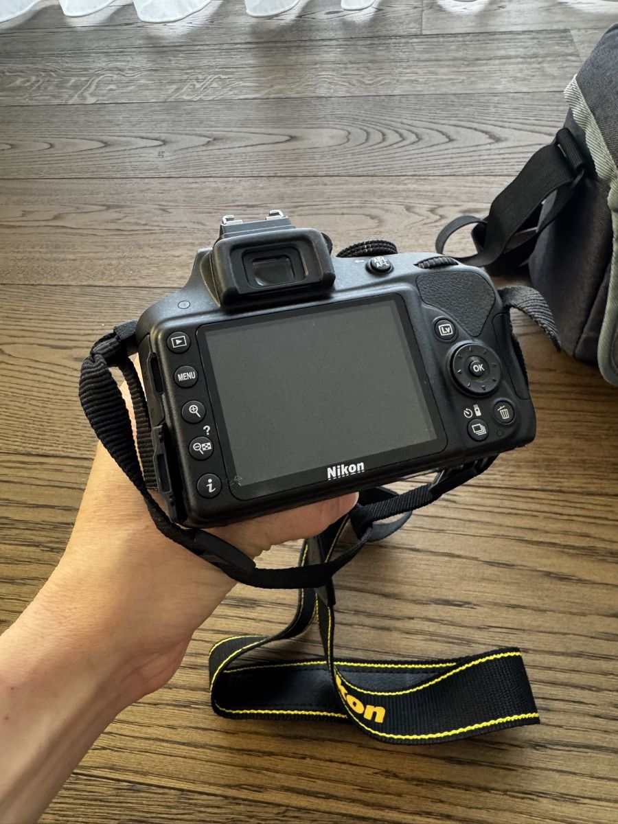 Nikon Fotocamera: Nikon D3300 Spiegelreflexkamera – Nuovo (secondo la descrizione) da Frasnacht venduto da spiro23 1