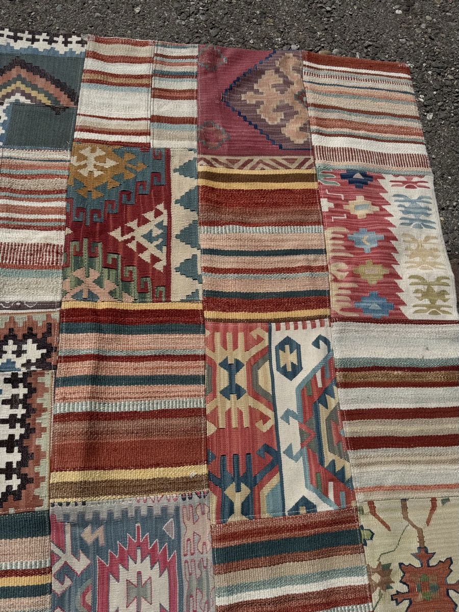 Tappeti: Teppich Massen 240 x 180 cm – Usato da Schlieren venduto da Freundlich02 7