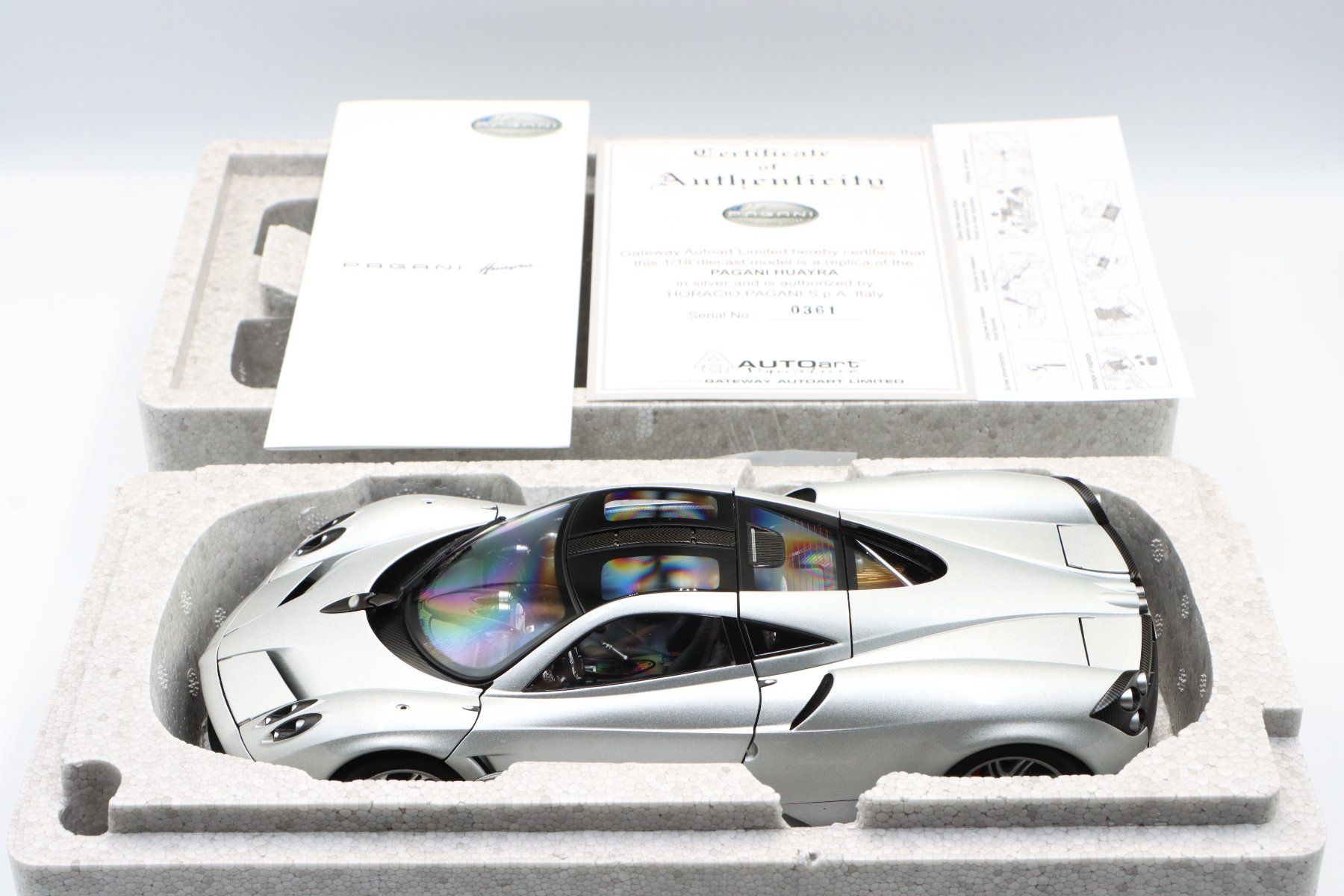 Autoart Modellautos: Pagani Huayra 2011 1:18 AutoArt – Neu und originalverpackt aus Bühl b.Aarberg von modelldiecast 3