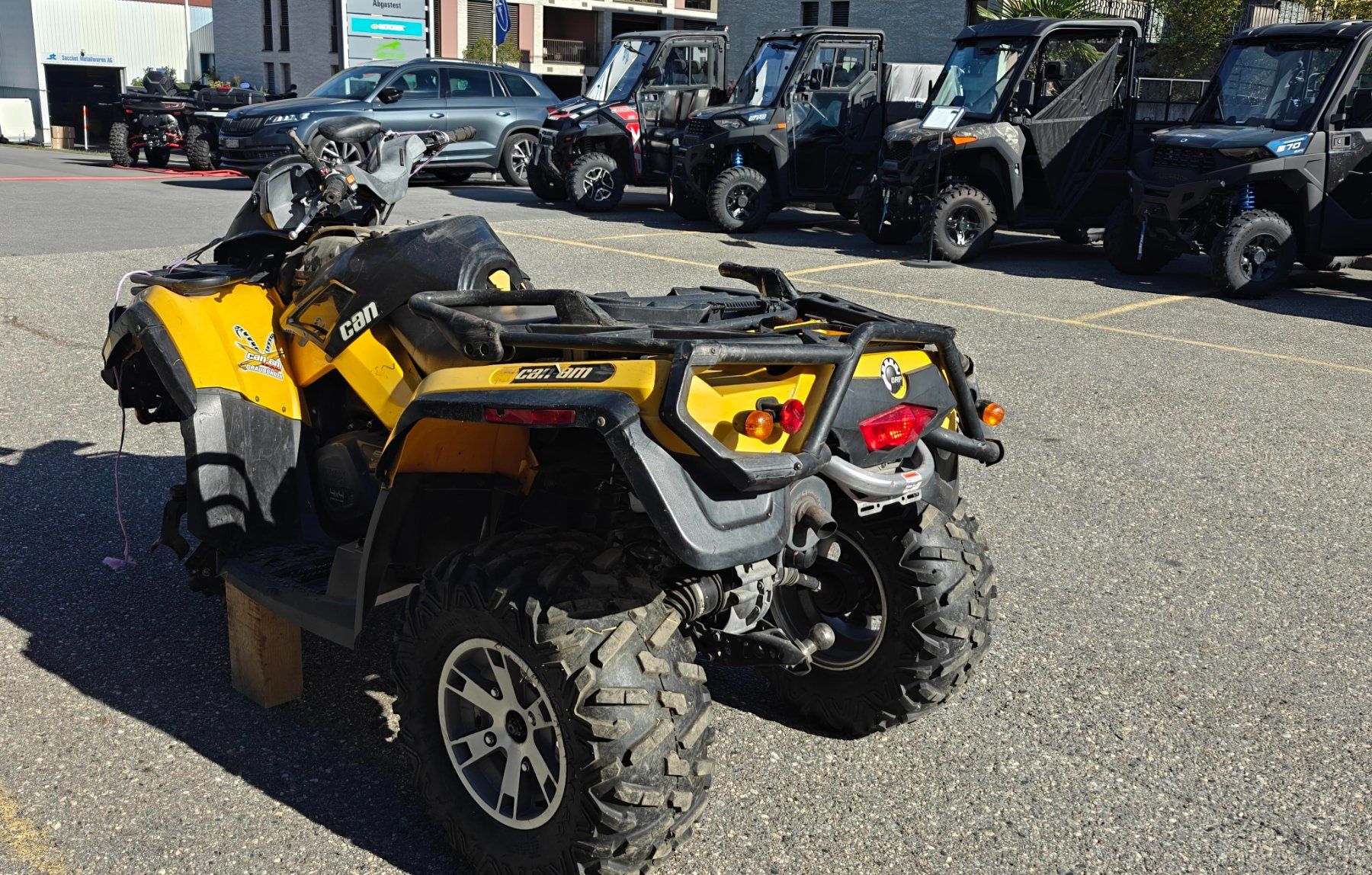 Can-Am ATVs / Quads: Unfallfahrzeug Can- Am Outlander 650 Max – Gebraucht aus Trimmis von 0004 7