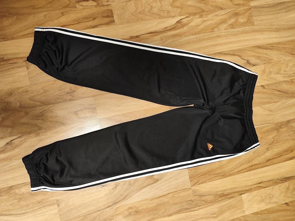 Anzüge: Completo Adidas/Adidas trainer – Gebraucht aus Bigorio von Elen78 1