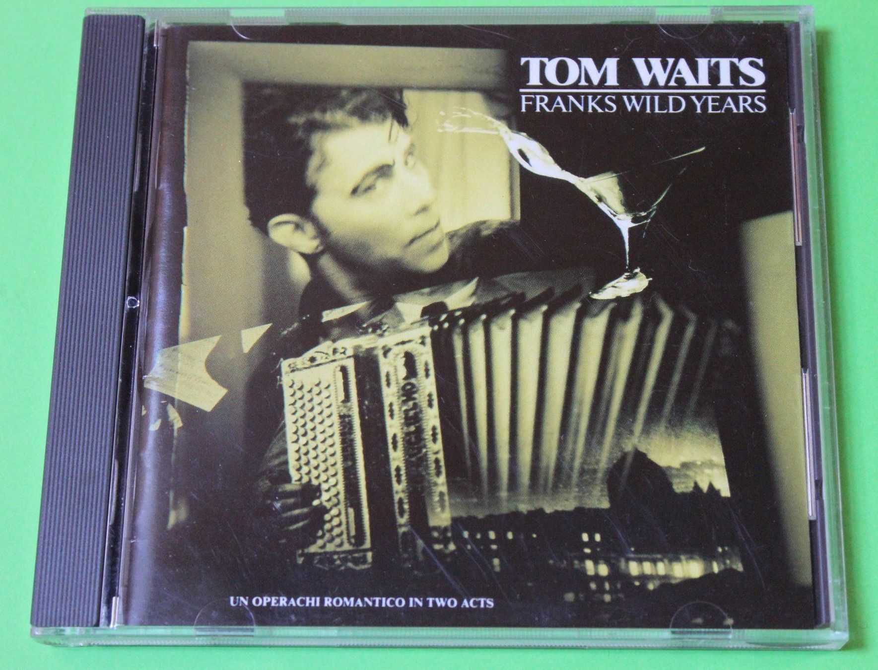 CD: Tom Waits - Franks wild years CD 1987 – Usato da Tübach venduto da JamesStone 1