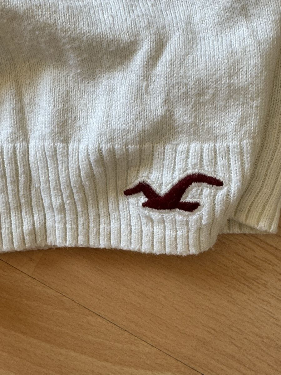 Giacche: Weisse Holister Strickjacke – Nuovo (secondo la descrizione) da Zürich venduto da chr_lgh5 2