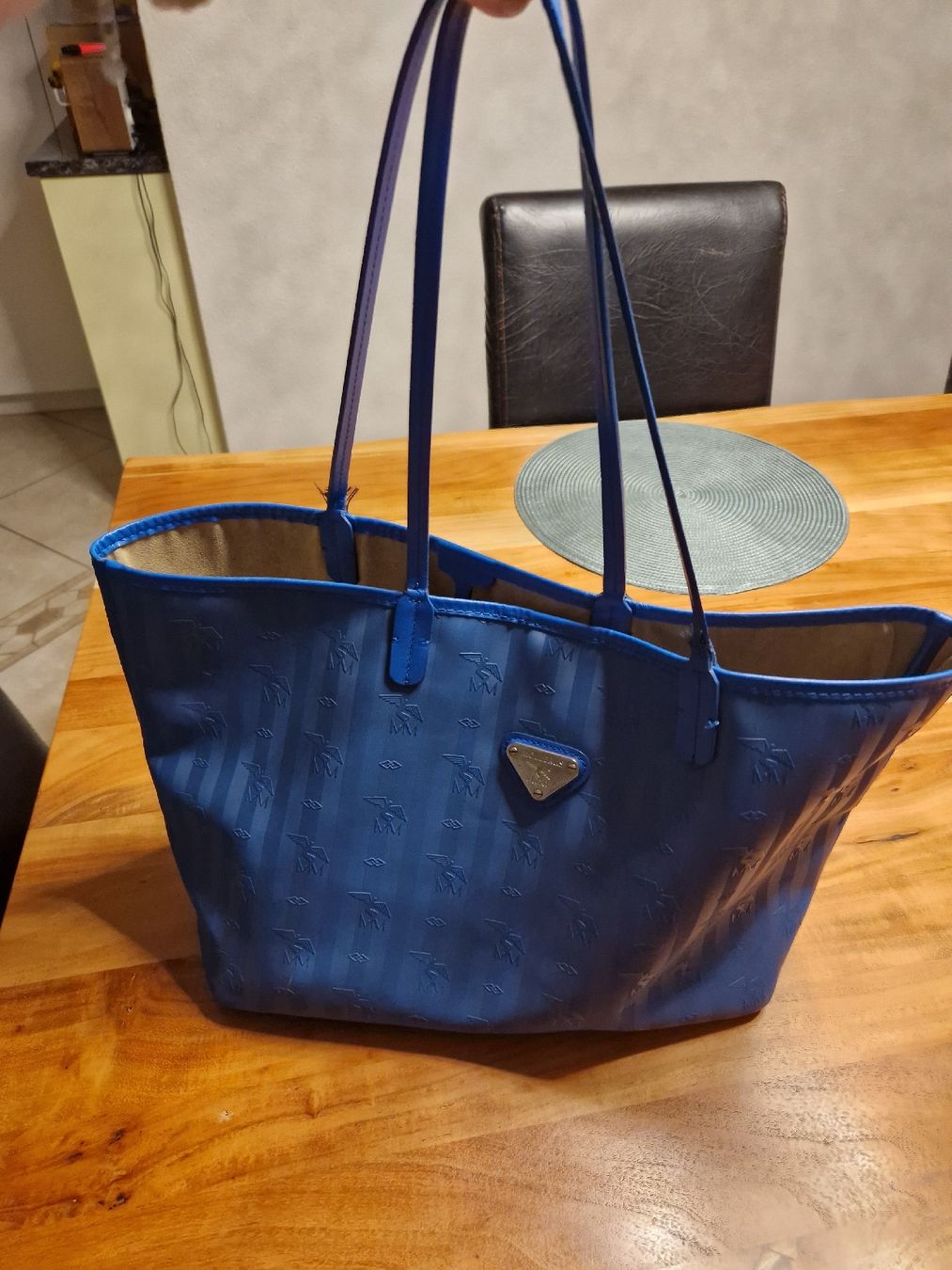 Maison Mollerus Taschen für Damen: Mollerus Shopper blau / Silber – Gebraucht aus Wallisellen von misnenes