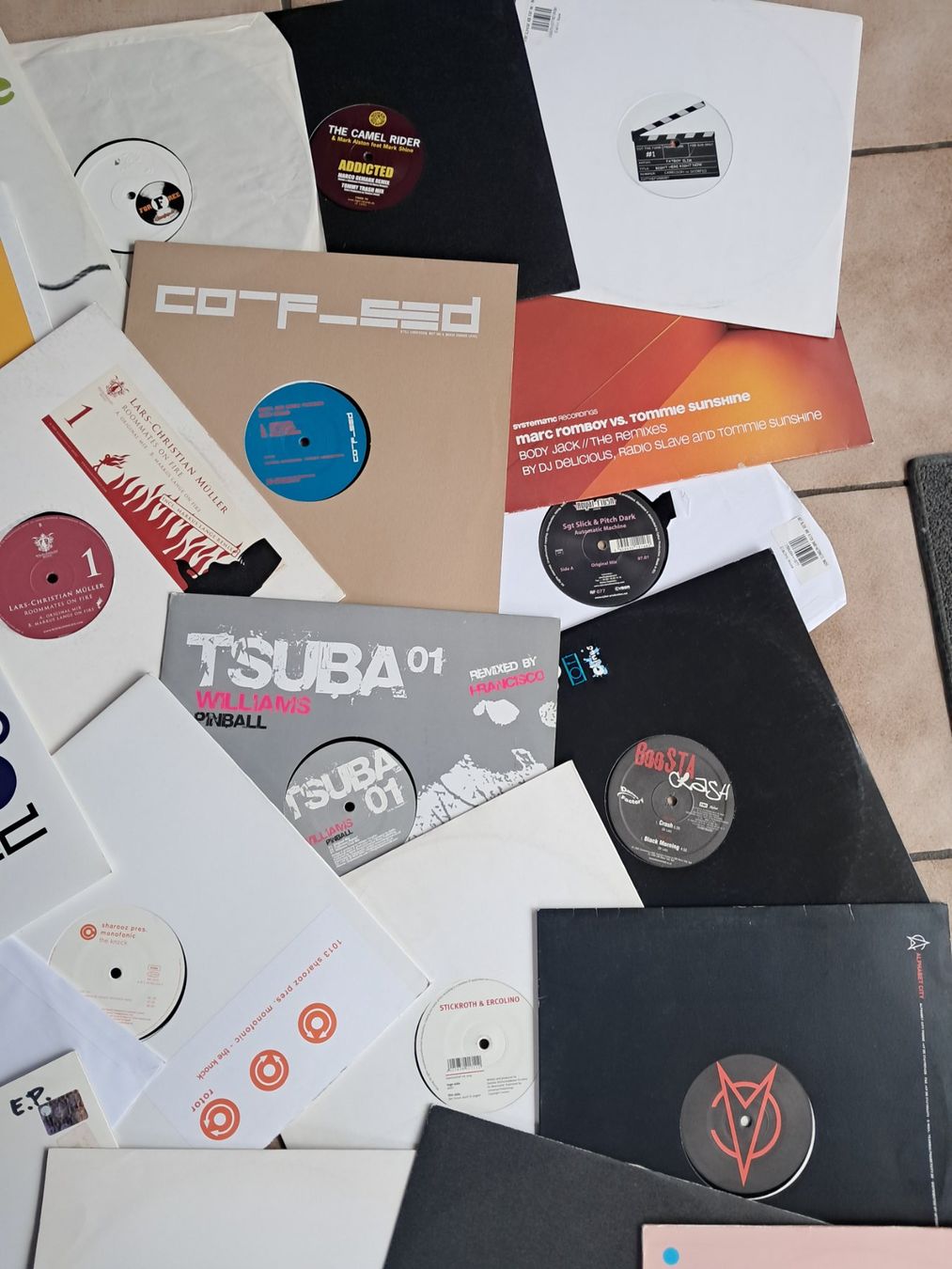 Dischi in vinile: Vinyl Sammlung Electro – Usato da Biberstein venduto da precious010 2