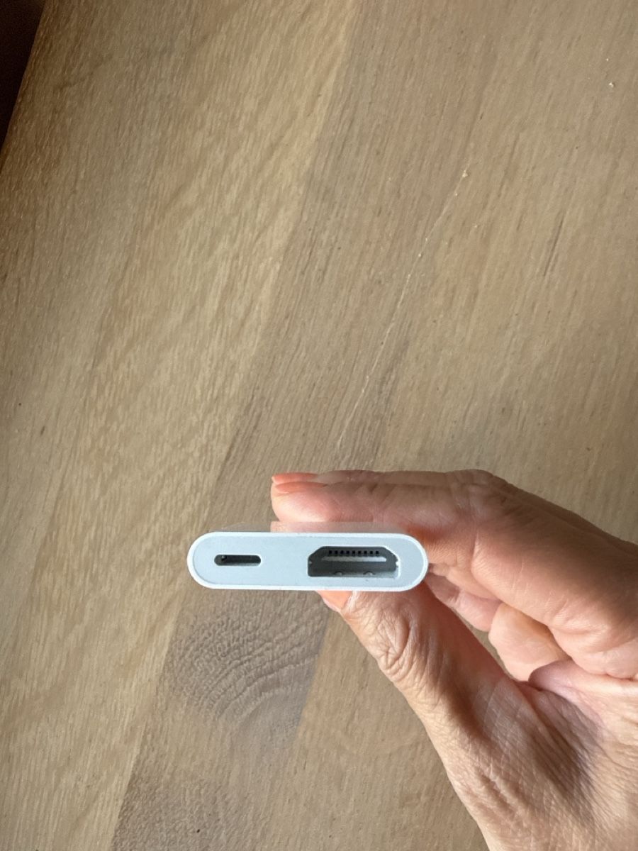 Apple Unità & Adattatore: Original iPhone Lightning to hdmi and usb-c – Nuovo (secondo la descrizione) da Genève venduto da hai_2rp8 2
