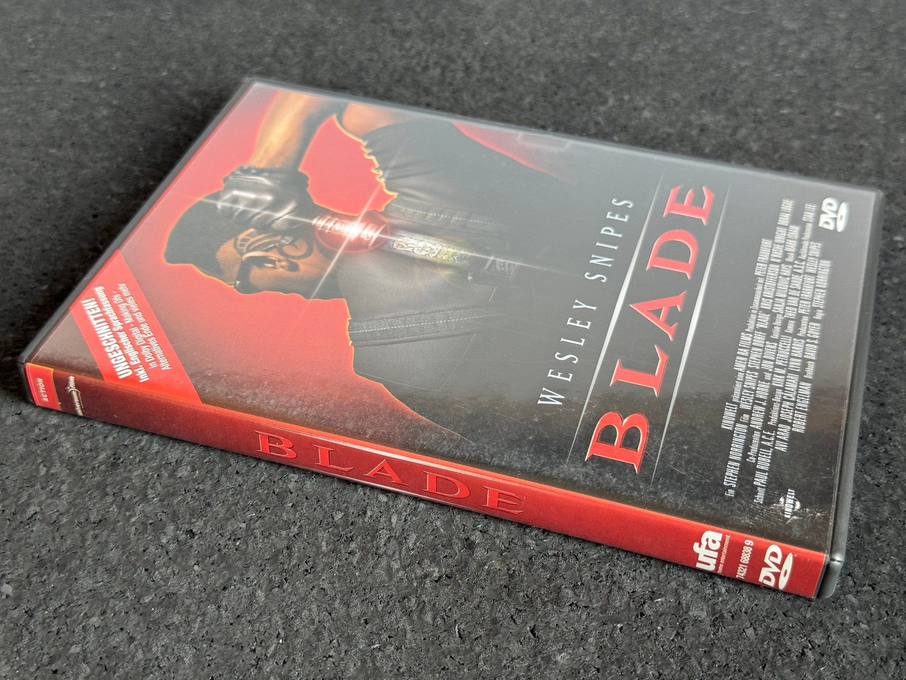 Alle DVDs: BLADE DVD DE/EN Wesley Snipes – Gebraucht aus Fribourg von tschjoly 5