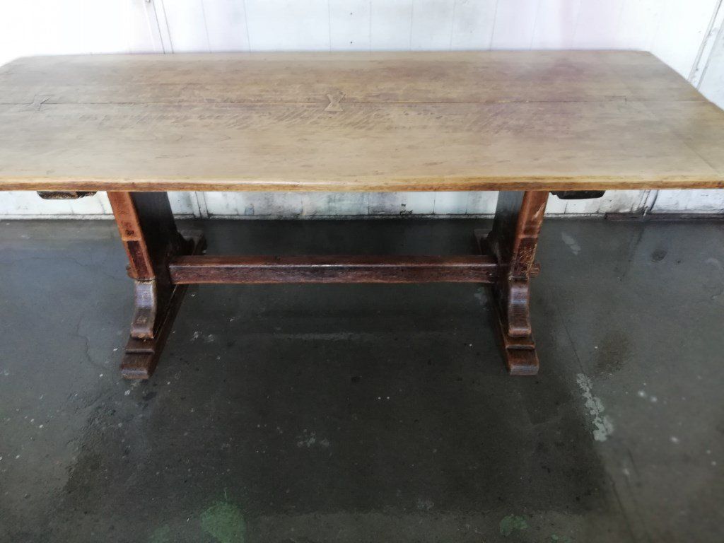 Tische: Klostertisch – Gebraucht aus Uster von walderk