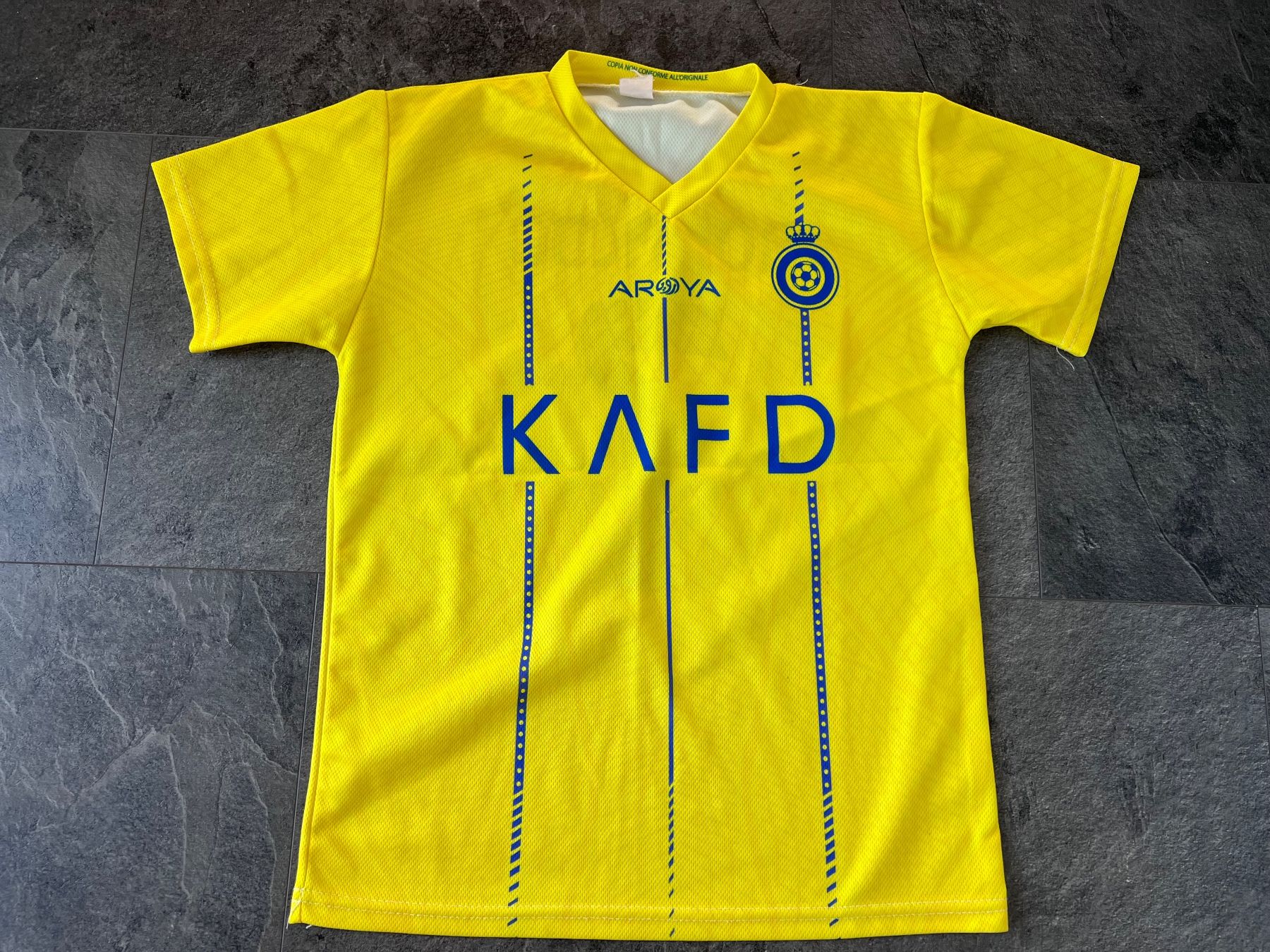 Trainer, Turnhosen & -trikots: Fußballtrikot – Gebraucht aus Walzenhausen von Cerna007 1