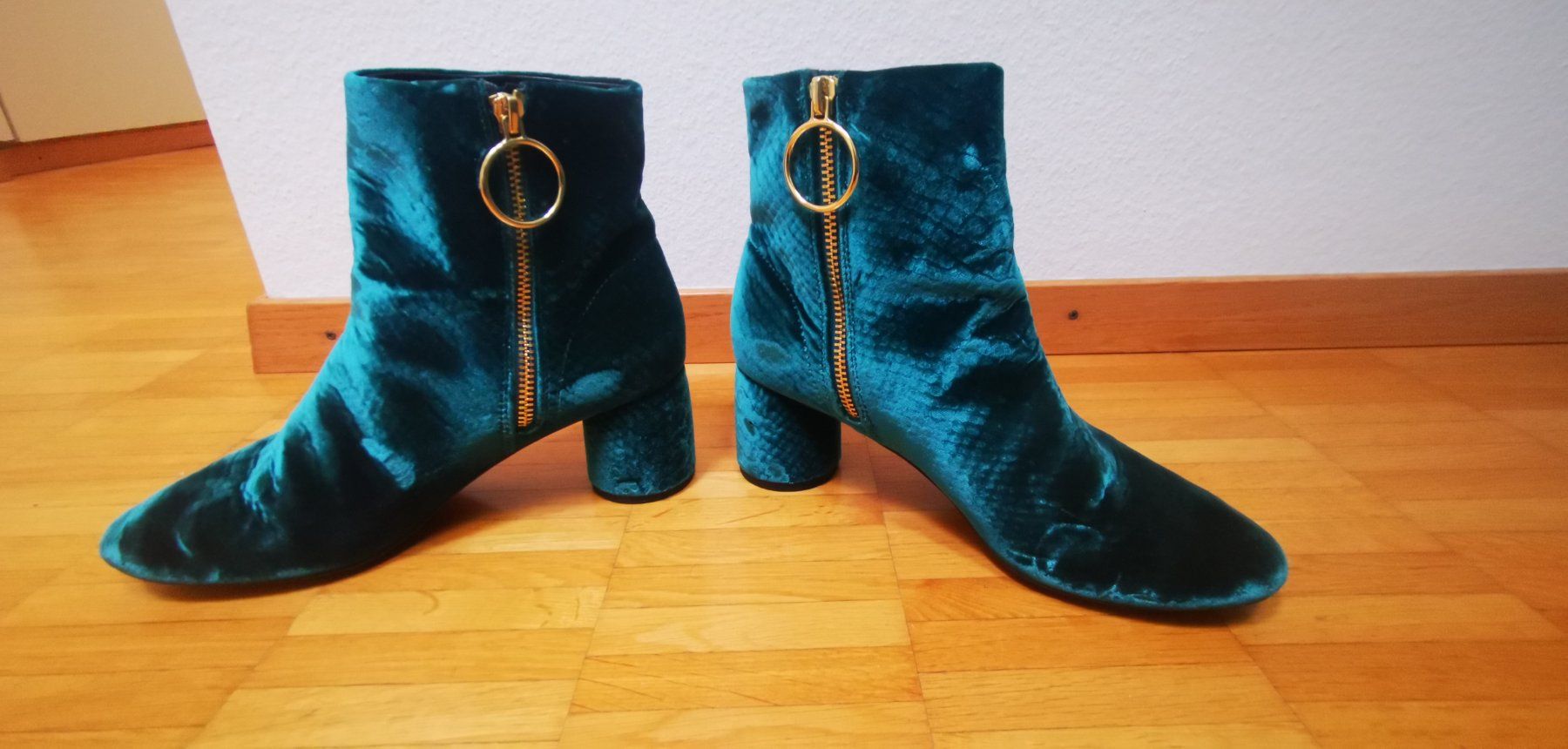Scarpe da donna: Samt Stiefeletten, türkis, Grösse 37 – Usato da Frauenfeld venduto da Knodel 1