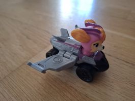 Paw Patrol Skye Düsenjet Flugzeug mit aufklappbaren Flügeln