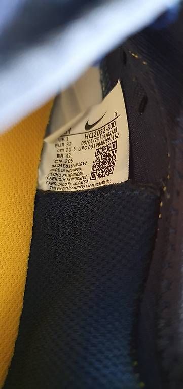 Chaussures hommes: Kinder Fussballschuhe Nike Phantom – D'occasion à Männedorf par Jkmaffi_87 1
