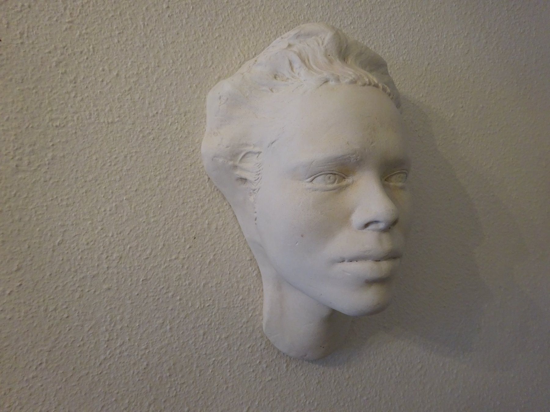 Skulpturen & Statuen: Gips Portrait Skulptur / Monogramm: A.J. 1943 – Gebraucht aus Esslingen von eintagammeer 1