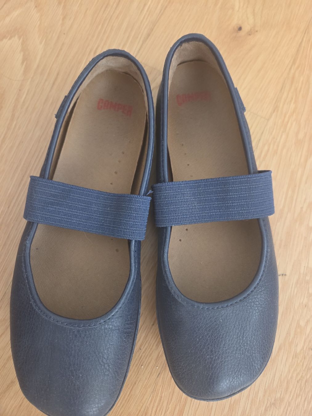 Camper Scarpe per ragazzi: Camper Schuhe – Usato da Basel venduto da and_ym2d