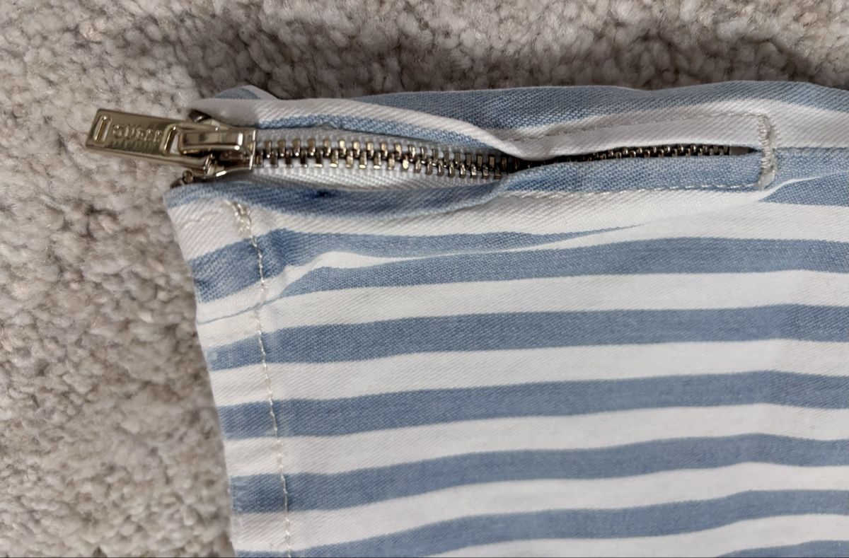 Guess Pantalons: Guess Hose 28 – D'occasion à Oberönz par pescita 3