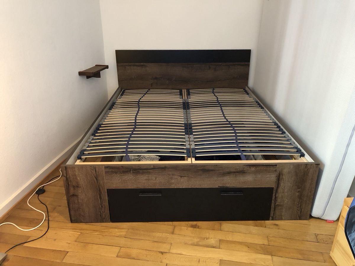 Lits: Bett inklusive 2x Lattenrost – D'occasion à Basel par MNDL