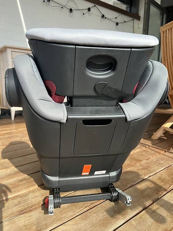 Seggiolini per auto: Isofix Kindersitz Auto Britax Römer Kidfix – Usato da Zürich venduto da tingelingling 1
